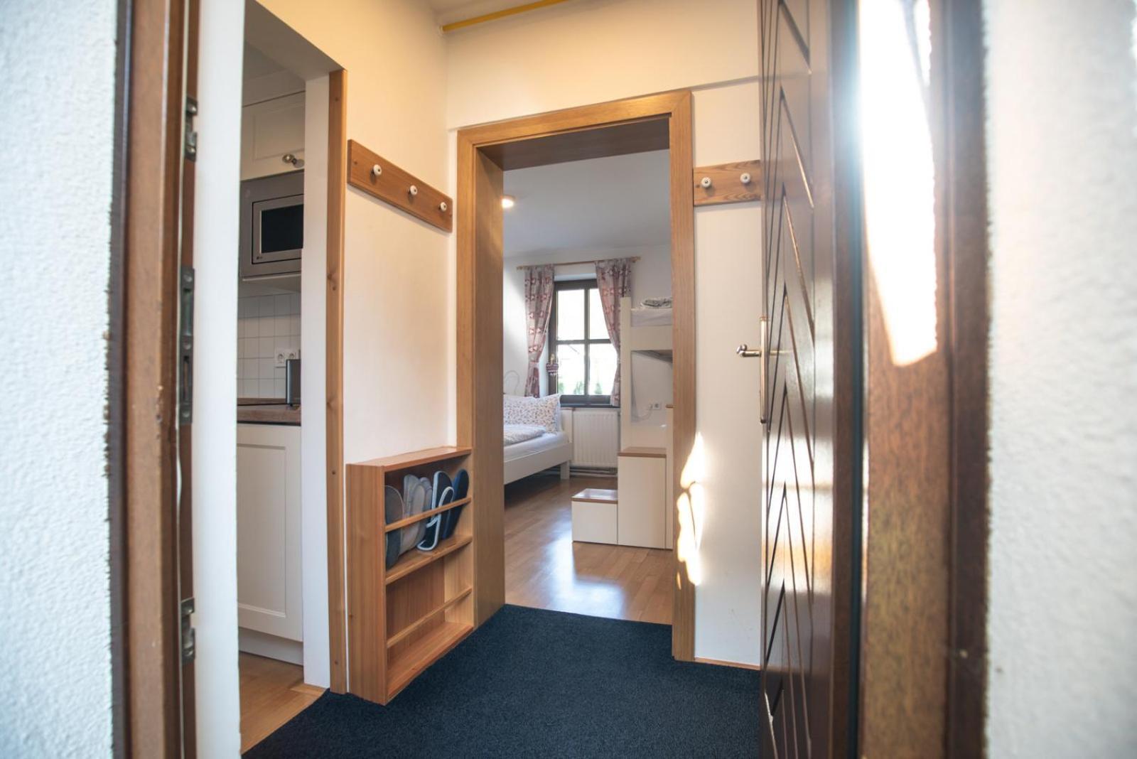 Pritlicni Apartma Hribovc Z Atrijem Kranjska Gora Exteriér fotografie